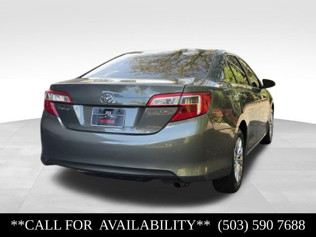 Used 2014 Toyota Camry LE FWD image 5