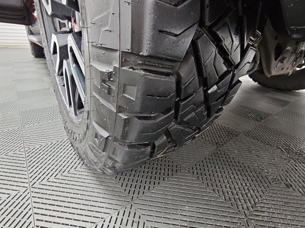 Used 2023 GMC Yukon AT4 w/ LPO, Floor Liner Package AWD/4WD image 48