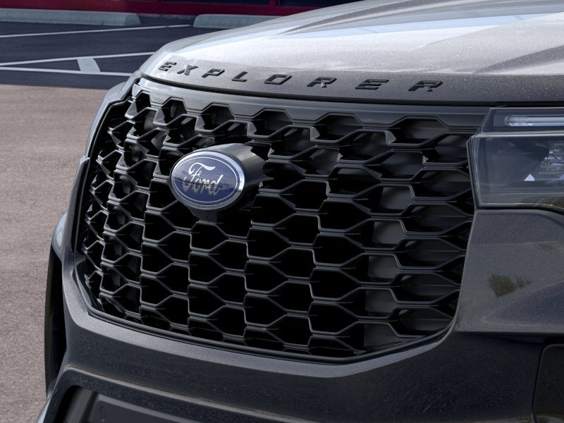 New 2026 Ford Explorer ST-Line w/ ST-Line Street Pack AWD/4WD image 17
