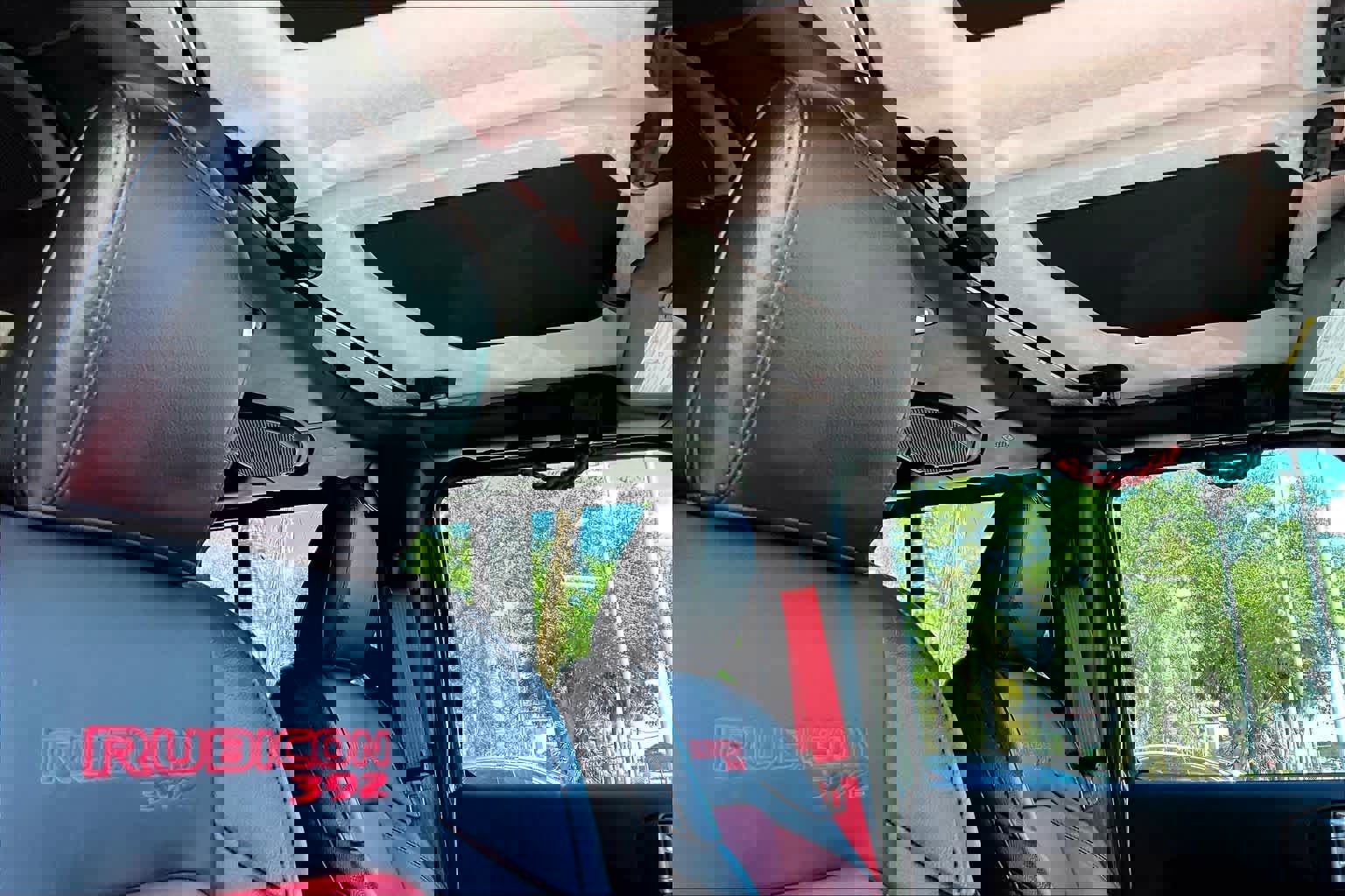 Used 2023 Jeep Wrangler Unlimited Rubicon 392 image 13