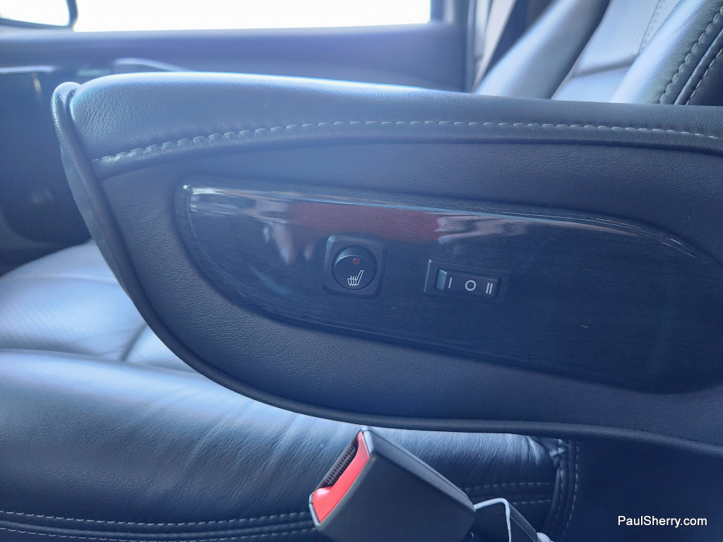 Used 2019 Chevrolet Express 2500 w/ Enhanced Convenience Package RWD image 43