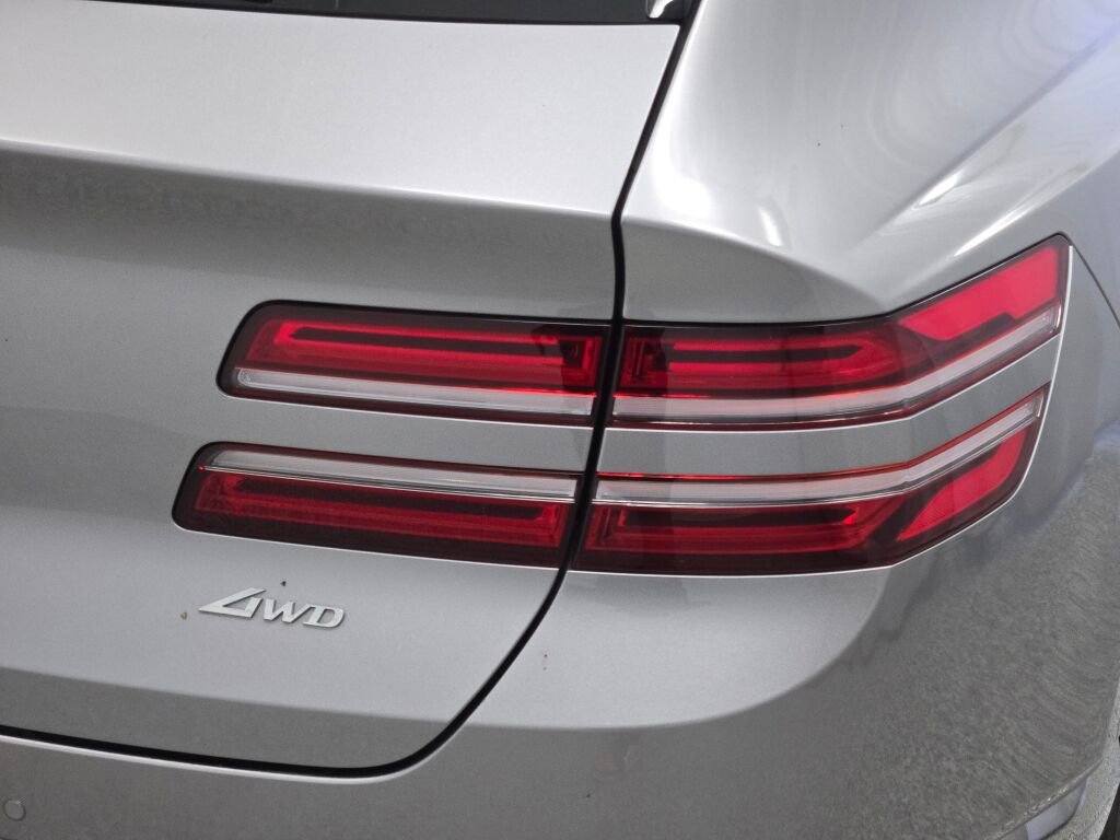 Used 2024 Genesis GV80 2.5T AWD/4WD image 11