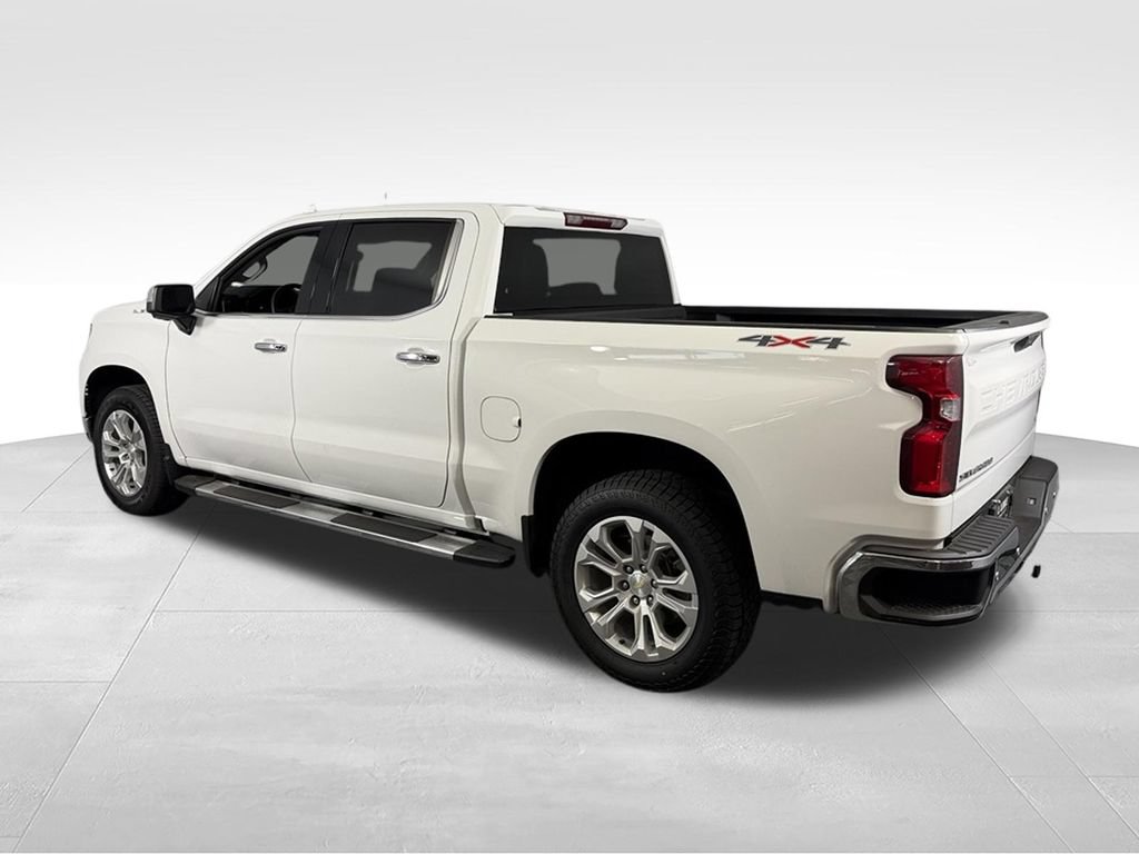 Used 2023 Chevrolet Silverado 1500 LTZ AWD/4WD image 8