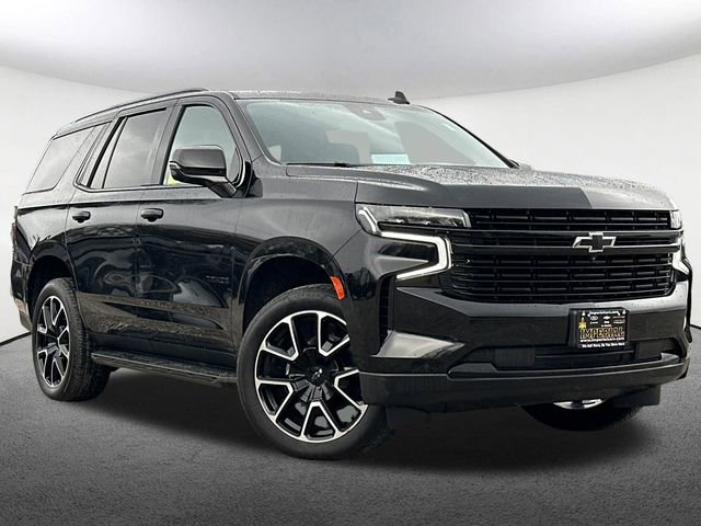 Used 2024 Chevrolet Tahoe RST w/ Luxury Package AWD/4WD image 2