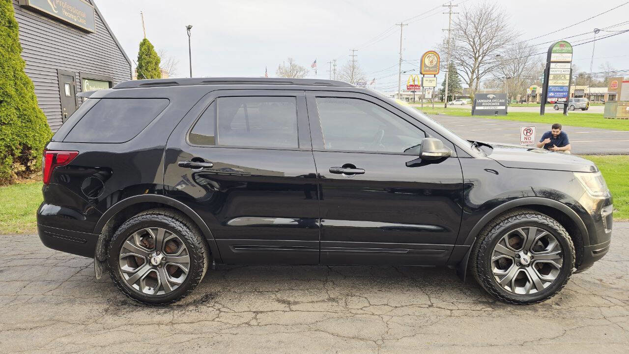 Used 2018 Ford Explorer Sport image 7