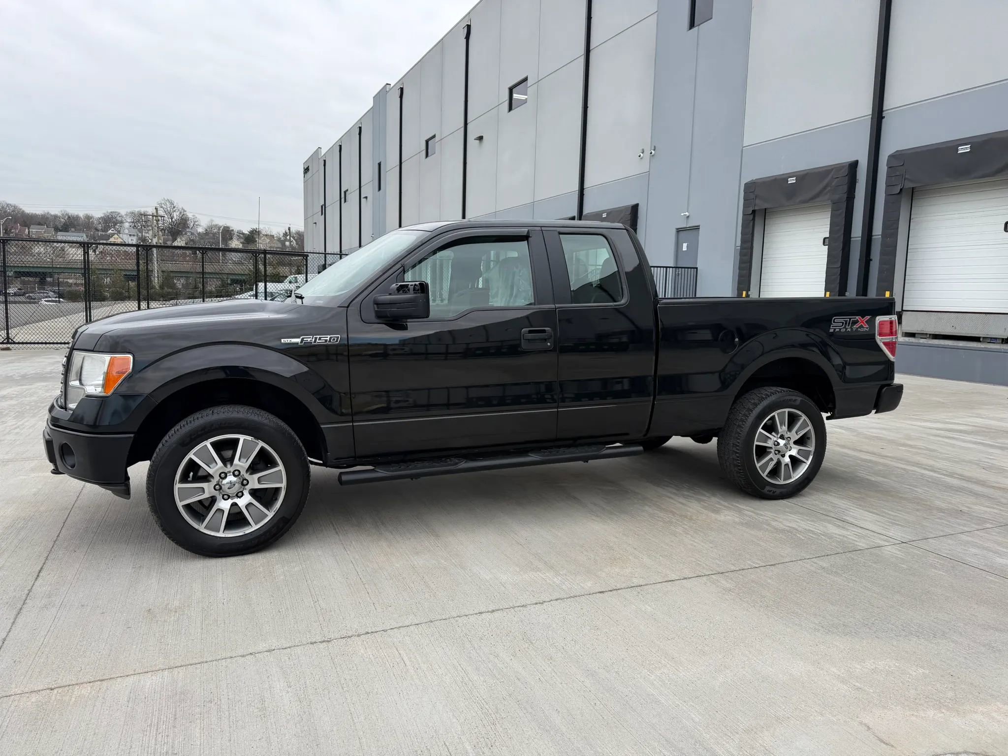 Used 2014 Ford F150 STX w/ Equipment Group 201A Mid image 4