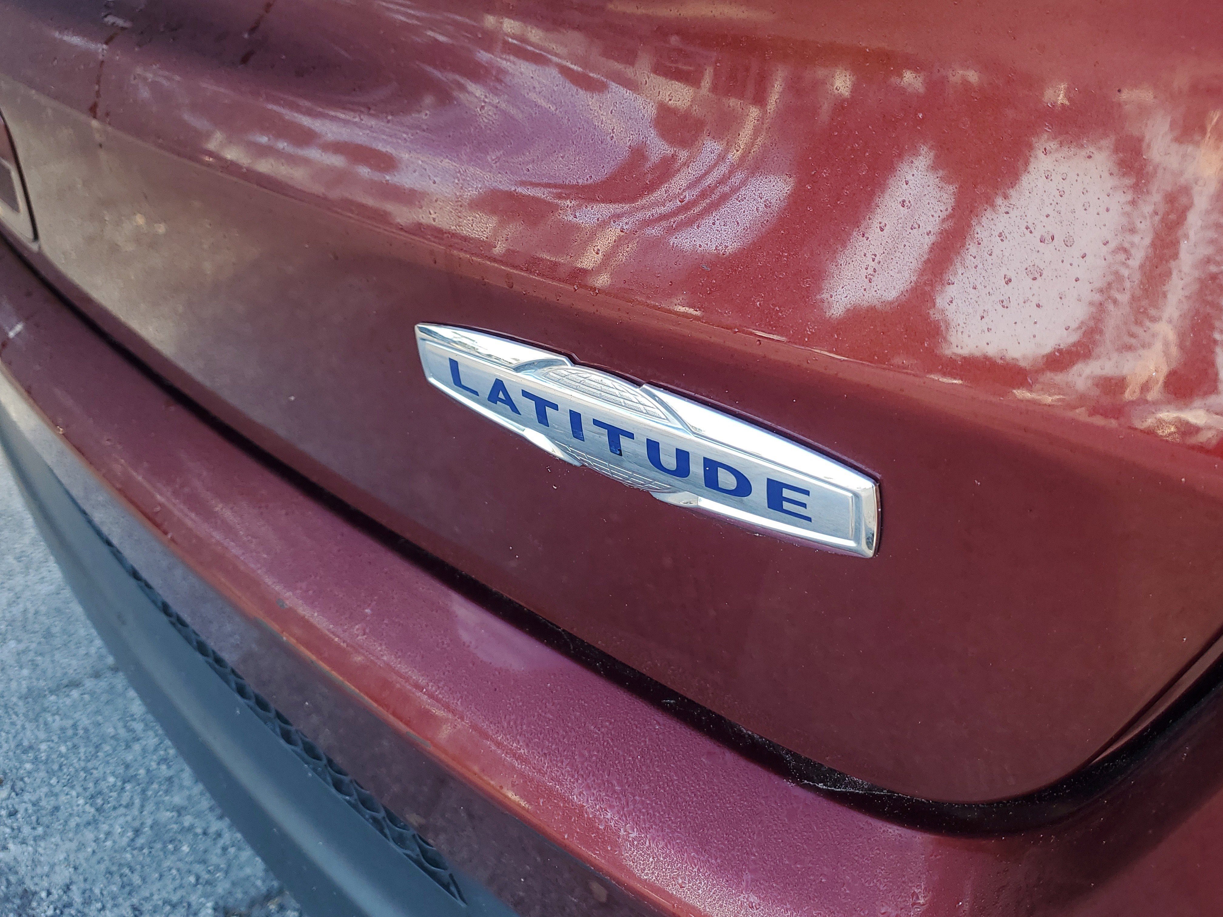 Used 2022 Jeep Compass Latitude image 8