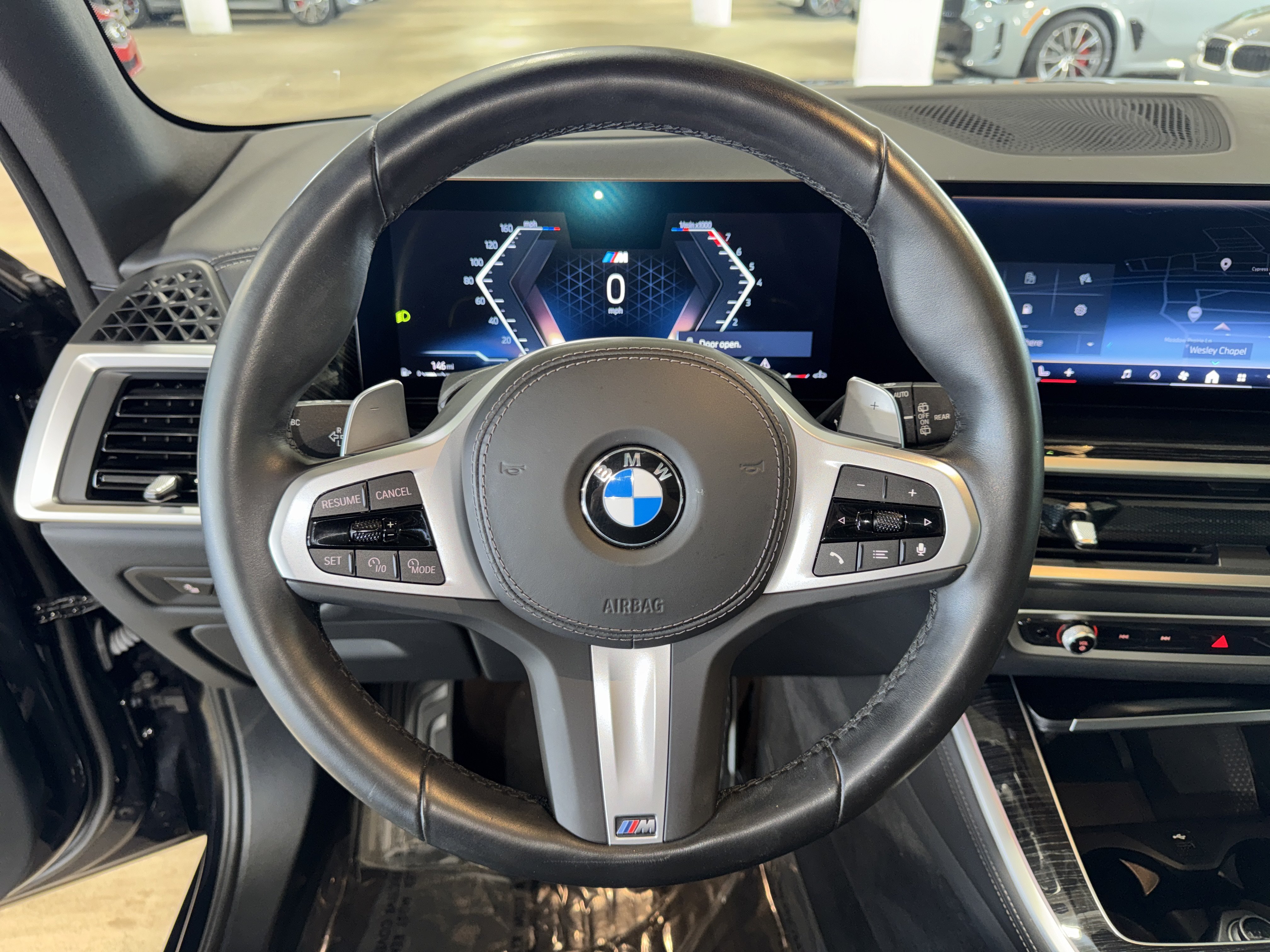 Used 2025 BMW X5 xDrive40i w/ M Sport Package AWD/4WD image 21