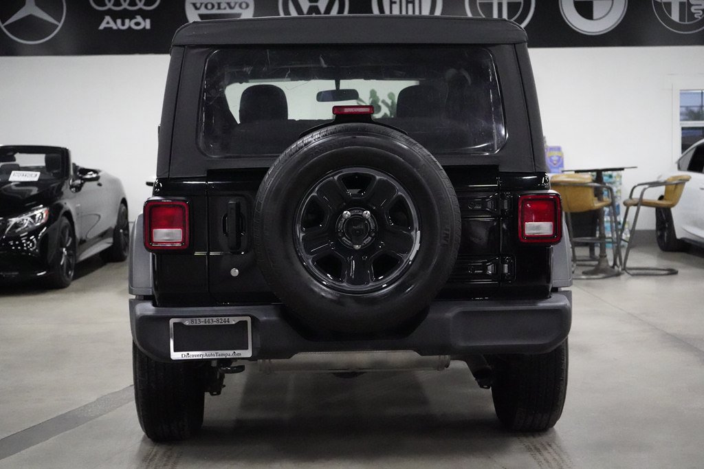 Used 2020 Jeep Wrangler Sport AWD/4WD image 4