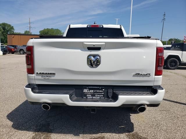 Used 2022 RAM 1500 Laramie w/ Sport Appearance Package AWD/4WD image 4