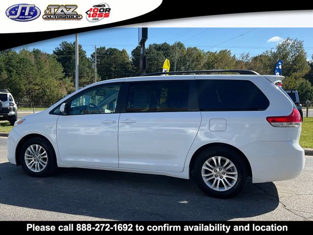 Used 2011 Toyota Sienna XLE FWD image 4