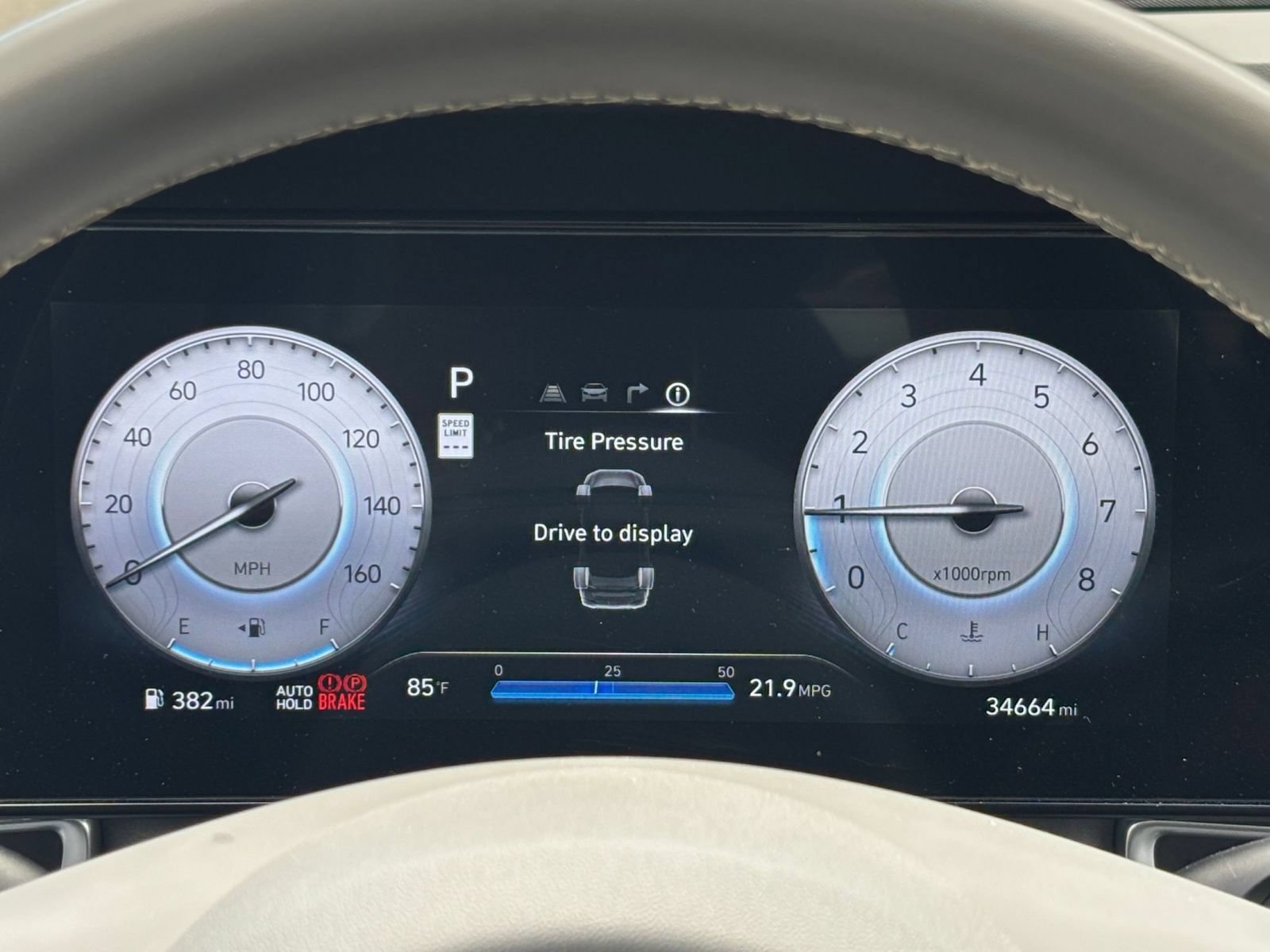 Used 2025 Hyundai Elantra SEL FWD image 37