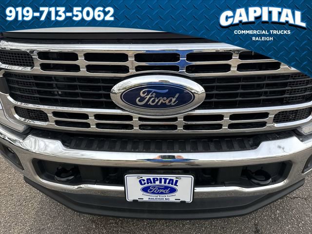 New 2026 Ford F350 XL w/ XL Chrome Package image 10