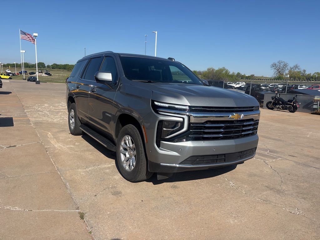Used 2025 Chevrolet Tahoe LT image 1