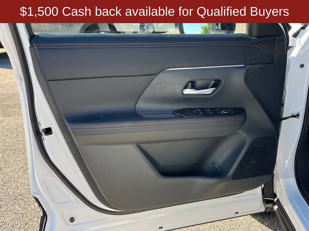 New 2026 Nissan Kicks SR image 24