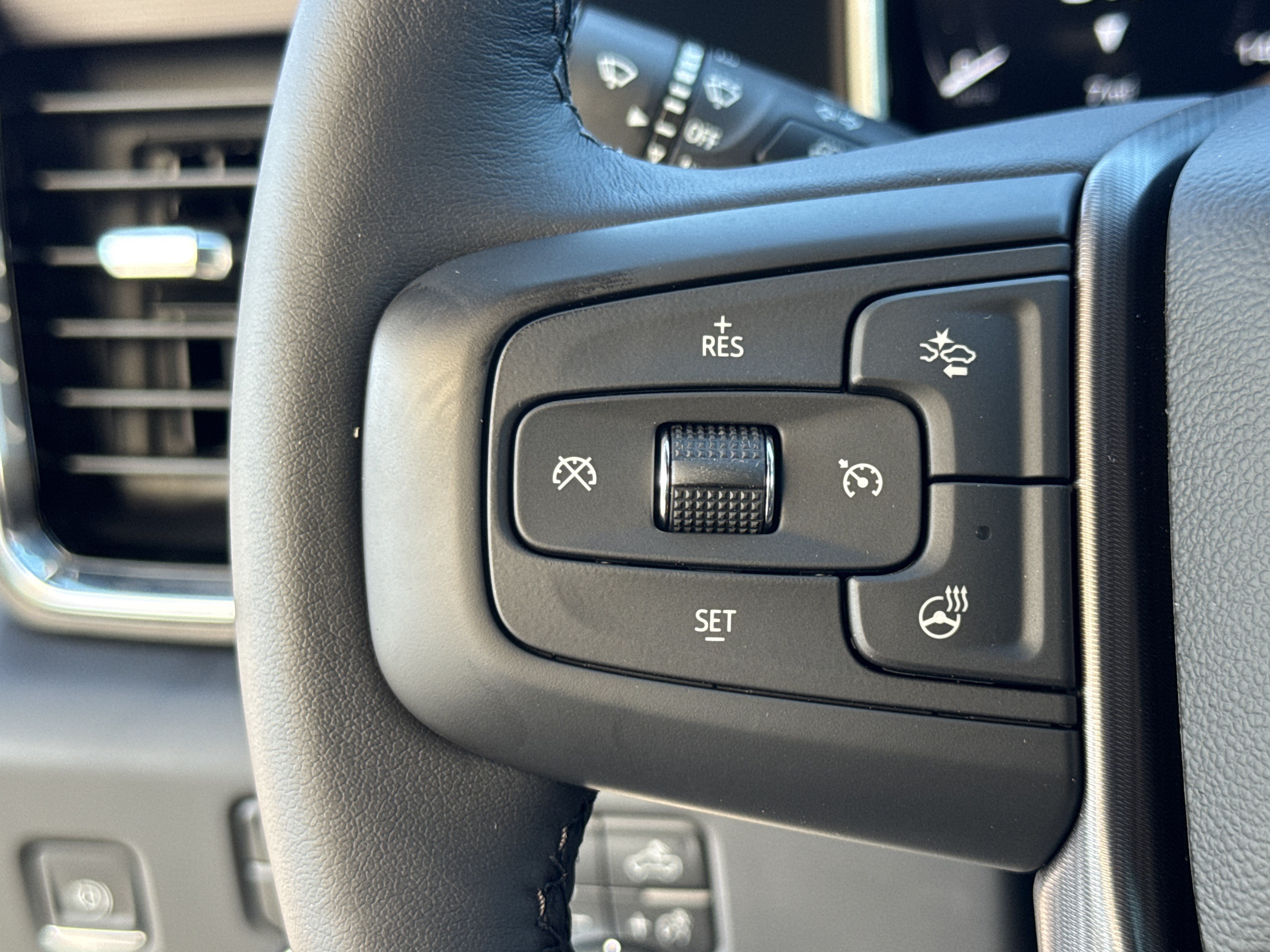 New 2026 GMC Sierra 2500 Denali Ultimate AWD/4WD image 19