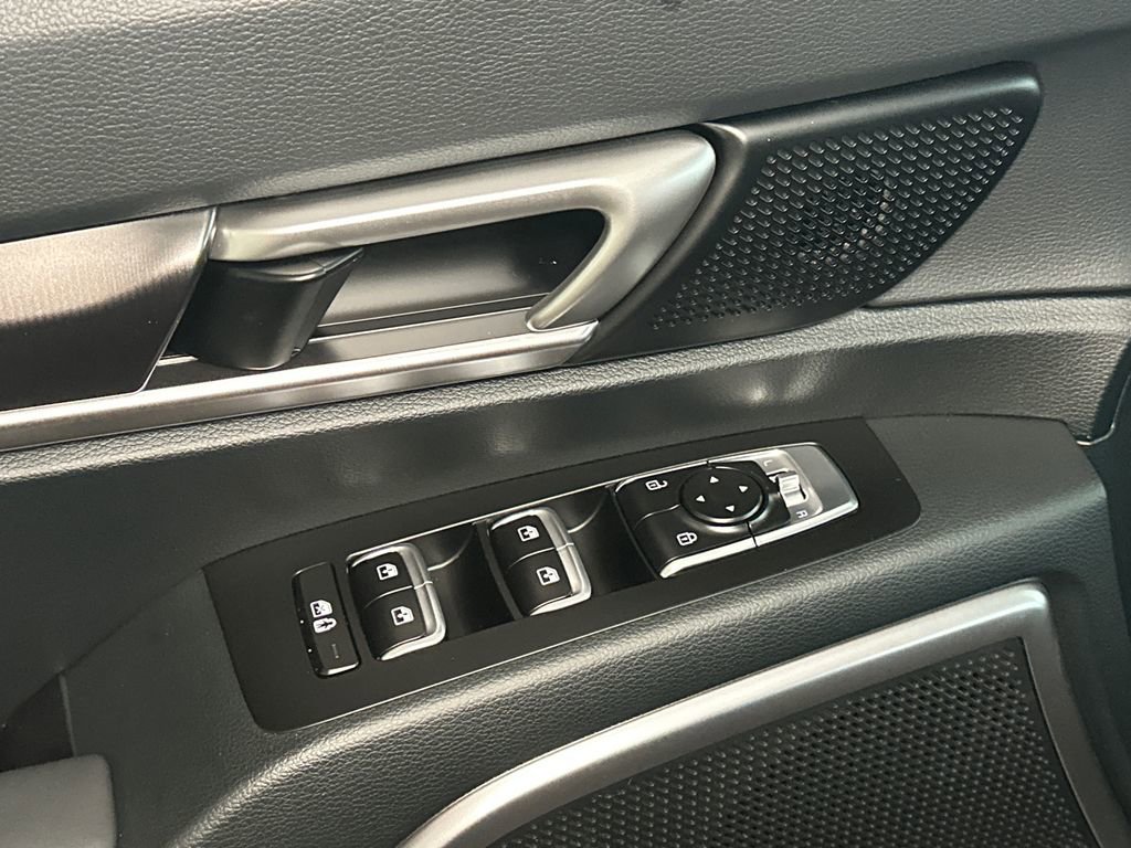 New 2025 Kia Telluride S image 20