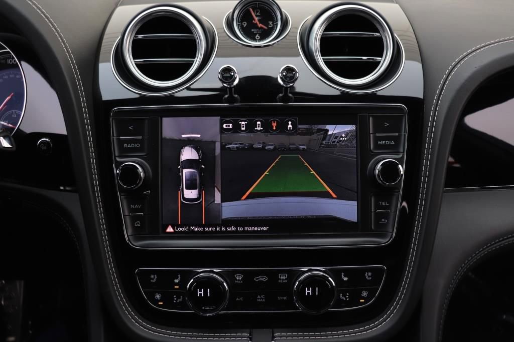 Used 2017 Bentley Bentayga image 53