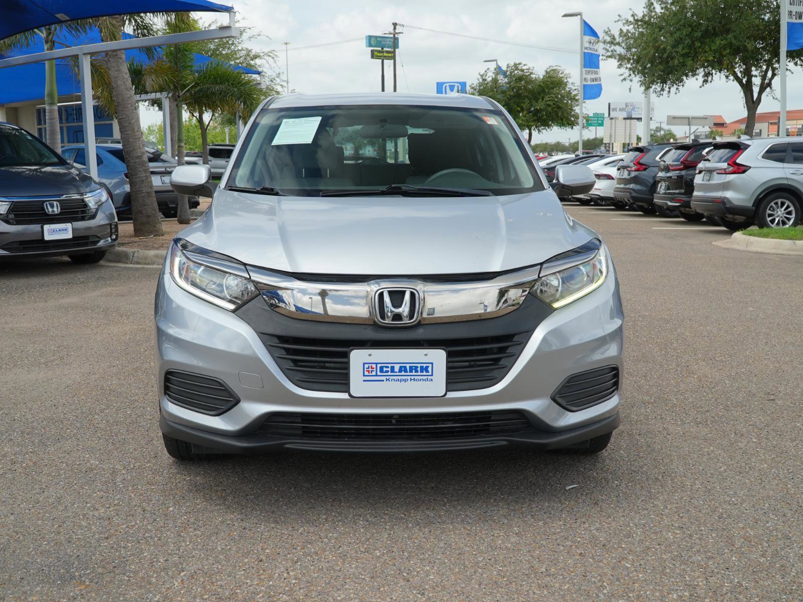 Used 2019 Honda HR-V LX image 2
