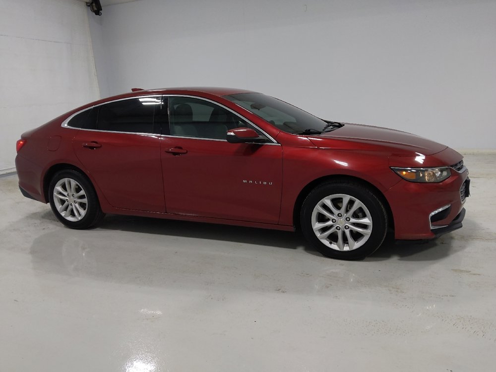 Used 2017 Chevrolet Malibu LT image 11