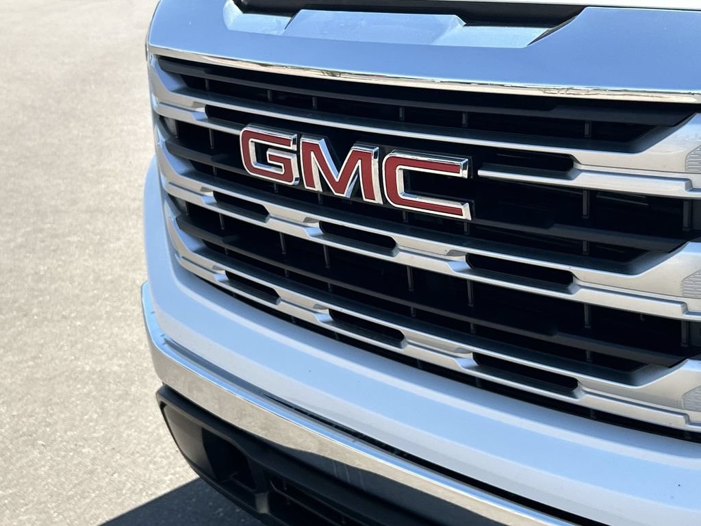 Used 2023 GMC Sierra 1500 SLE RWD image 30