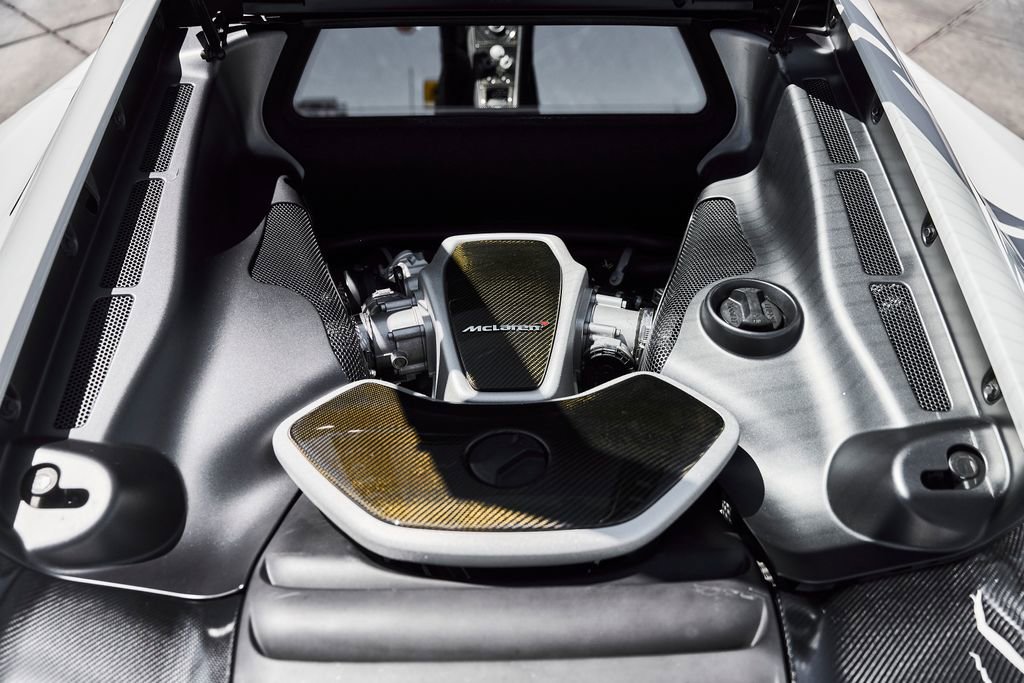 Used 2012 McLaren MP4-12C Coupe RWD image 22