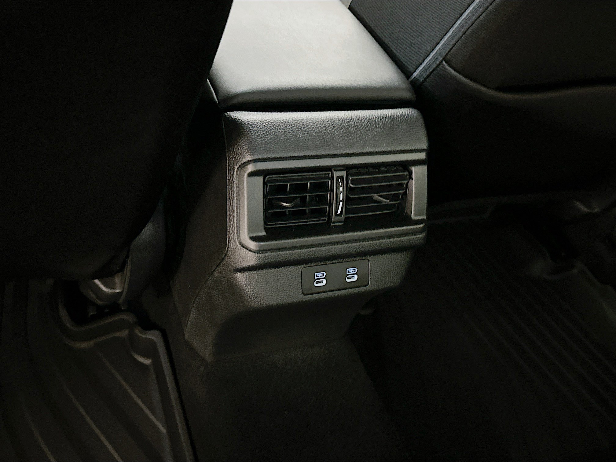 Used 2025 Honda Accord SE image 28
