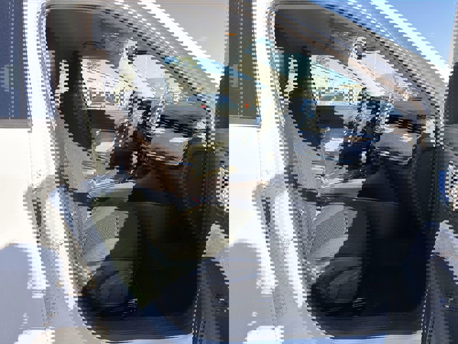 Used 2022 Jeep Compass Sport image 32