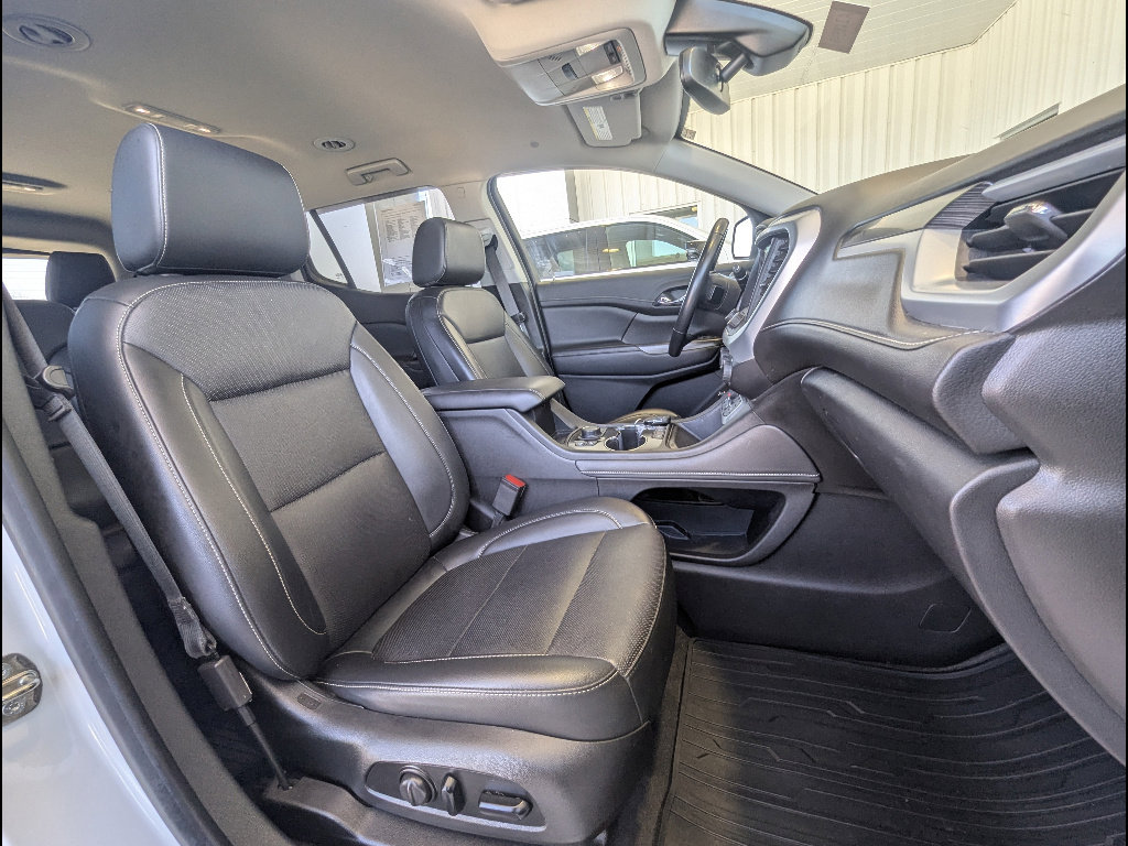 Used 2021 GMC Acadia SLT w/ Elevation Edition AWD/4WD image 19