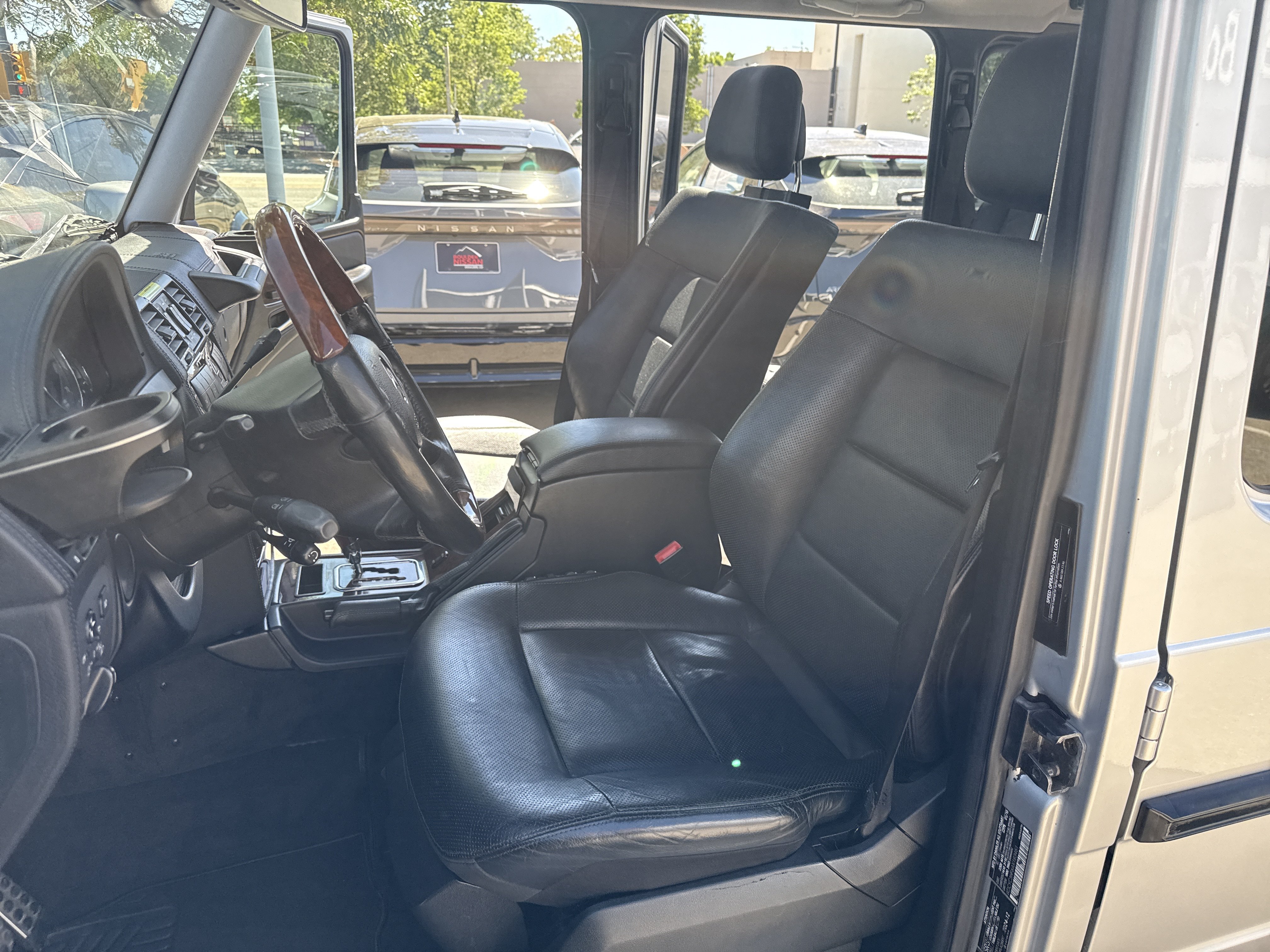 Used 2010 Mercedes-Benz G 550 image 16