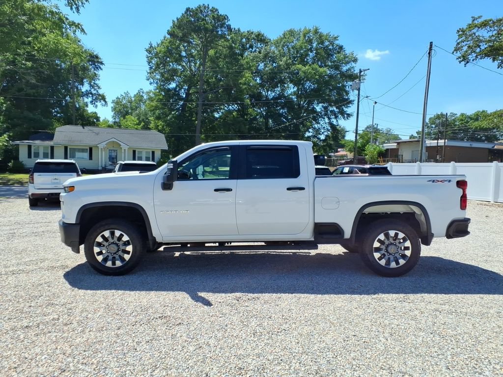 Used 2023 Chevrolet Silverado 2500 Custom w/ Custom Convenience Package AWD/4WD image 4