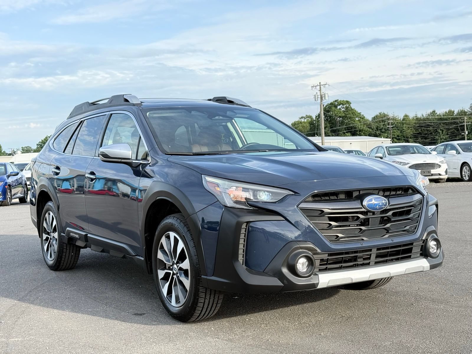 Used 2023 Subaru Outback Touring XT AWD/4WD image 6