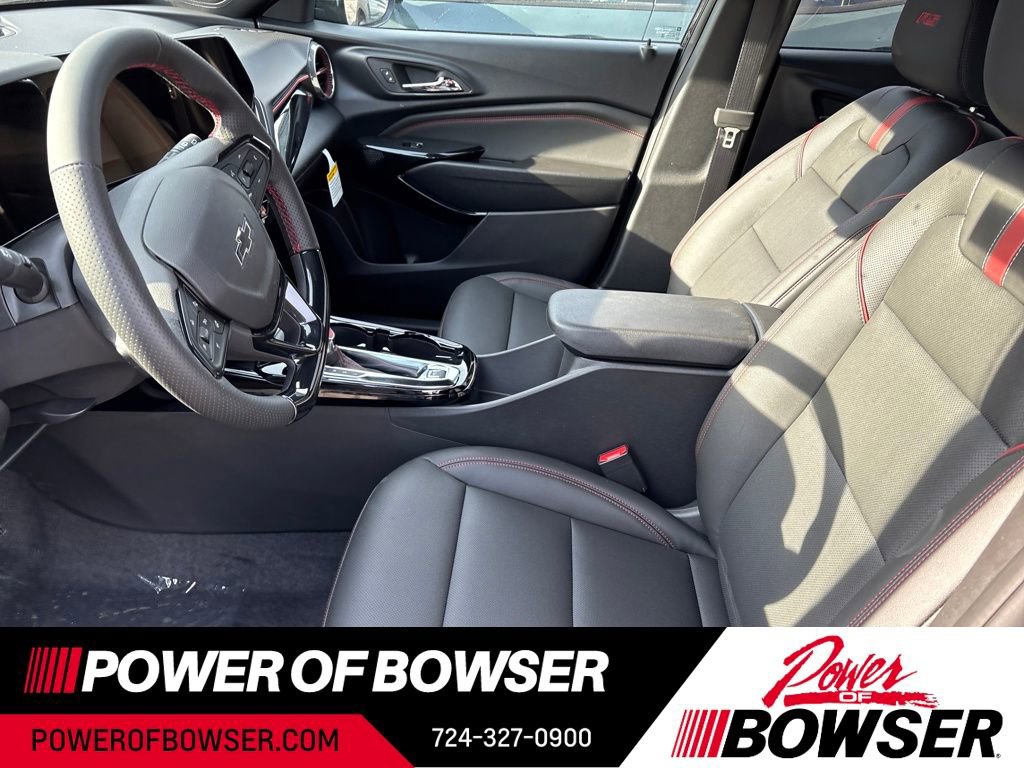 New 2026 Chevrolet Trax RS w/ Driver Confidence Package image 4