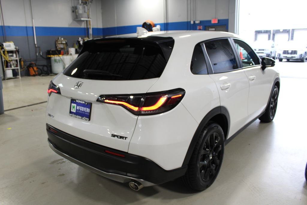 Used 2023 Honda HR-V Sport image 40