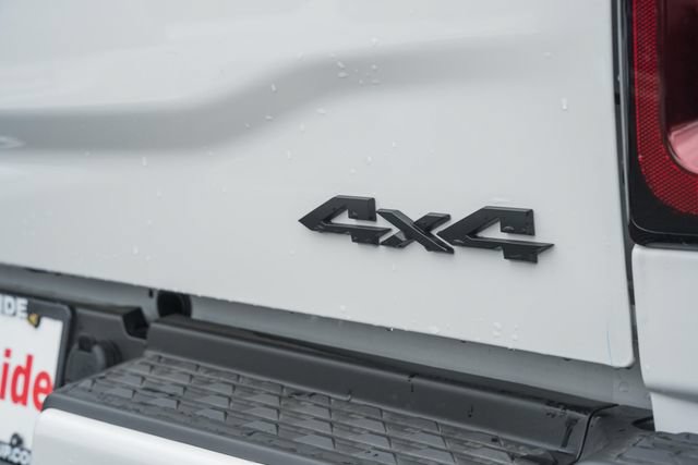 New 2026 RAM 3500 Big Horn AWD/4WD image 10