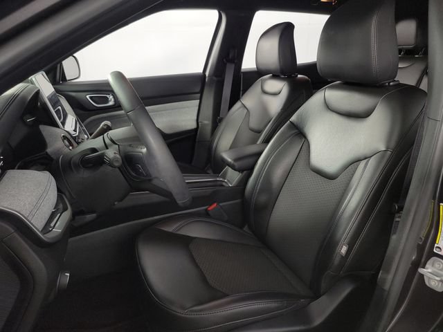 Used 2023 Jeep Compass Latitude w/ Convenience Group AWD/4WD image 14