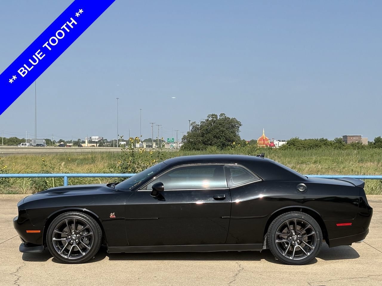 Used 2023 Dodge Challenger R/T Scat Pack RWD image 3