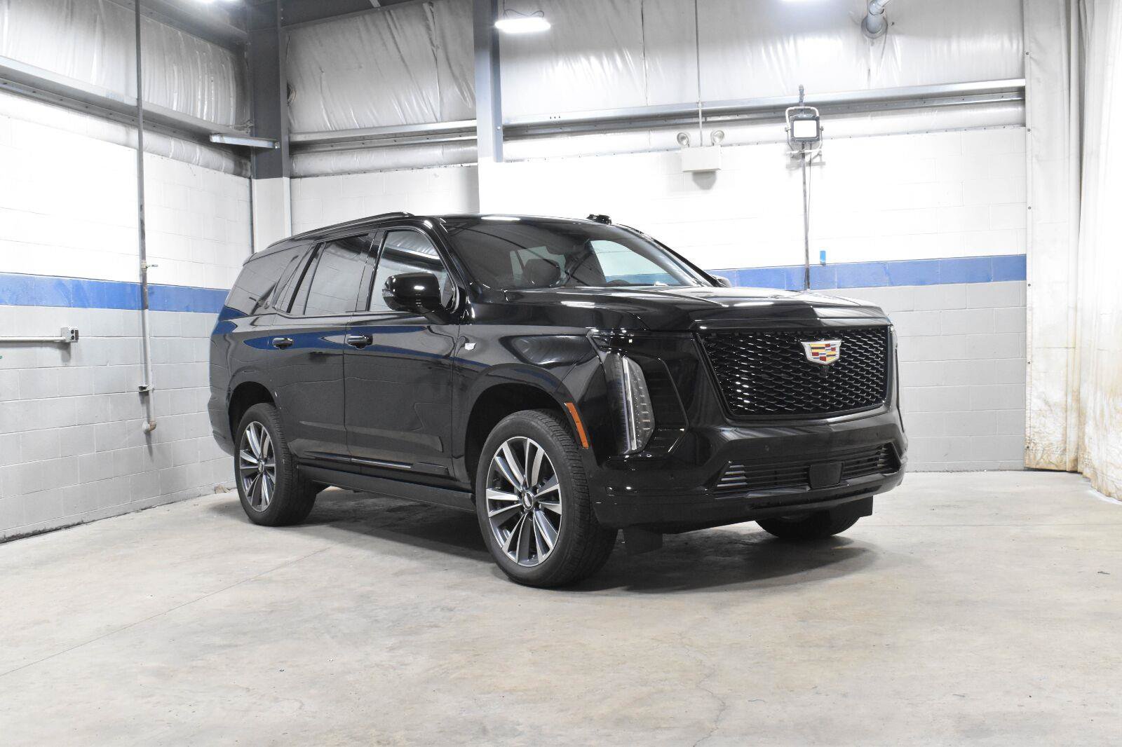 New 2026 Cadillac Escalade Sport AWD/4WD image 19