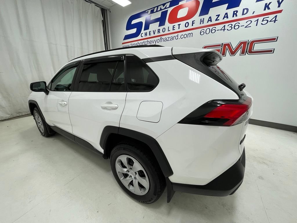 Used 2019 Toyota RAV4 LE w/ All Weather Liner Package AWD/4WD image 8