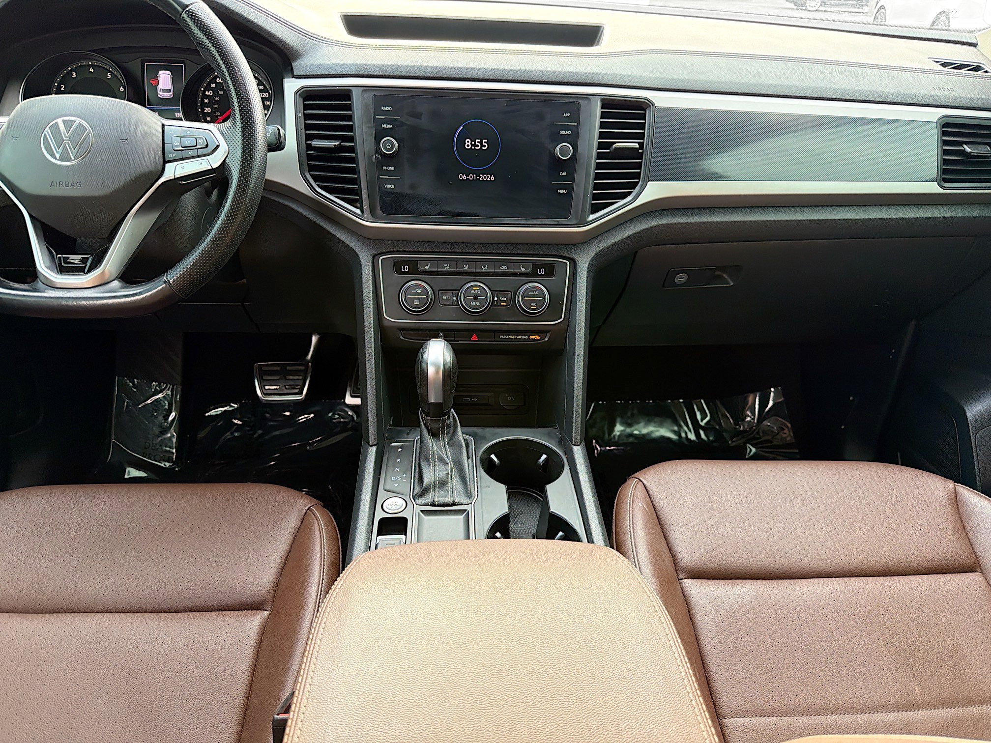 Used 2021 Volkswagen Atlas SE w/ Panoramic Sunroof Package FWD image 18