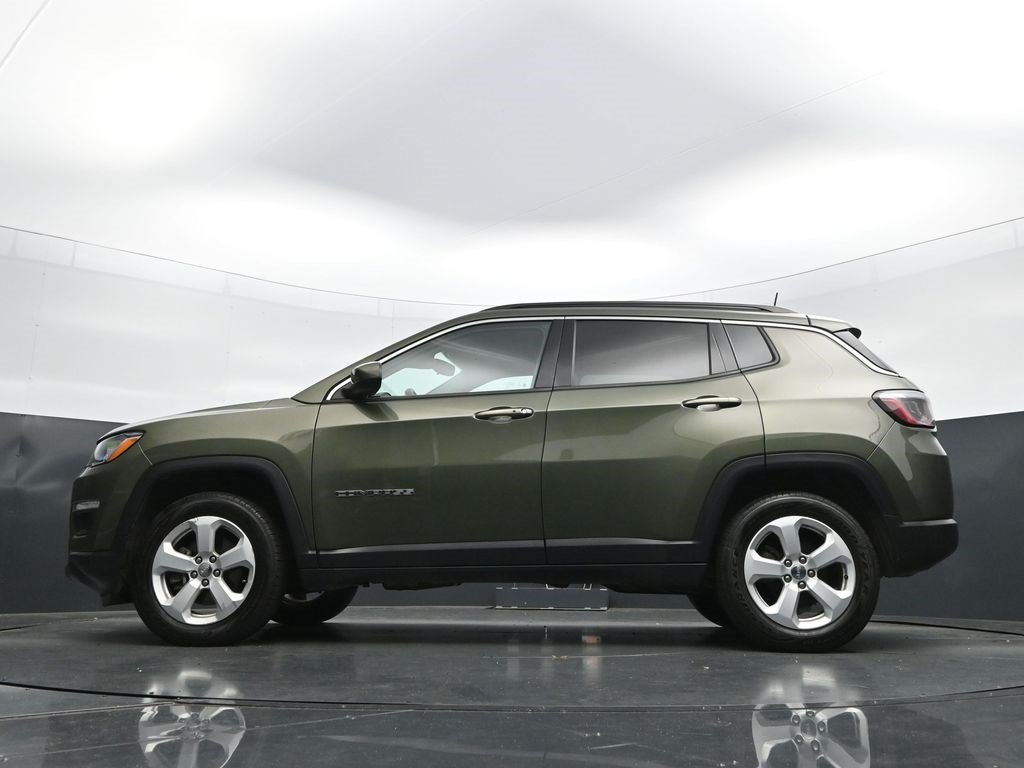 Used 2021 Jeep Compass Latitude AWD/4WD image 24