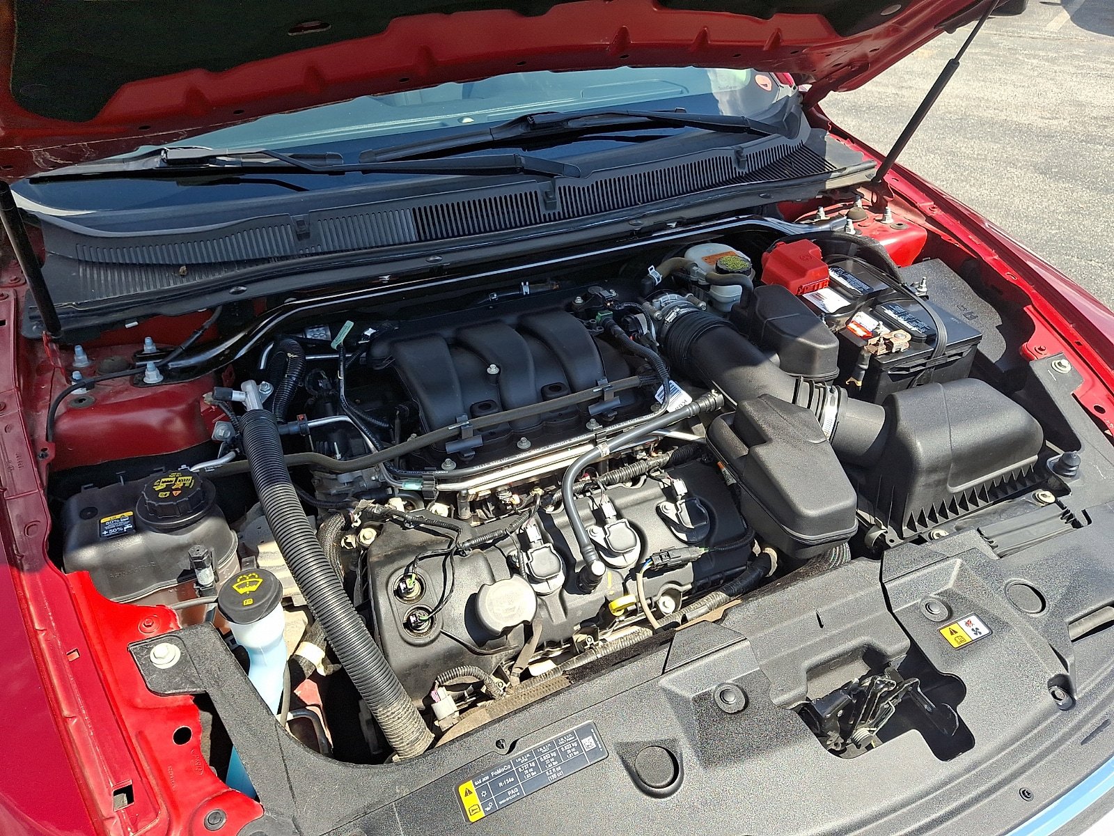 Used 2017 Ford Taurus SEL image 24