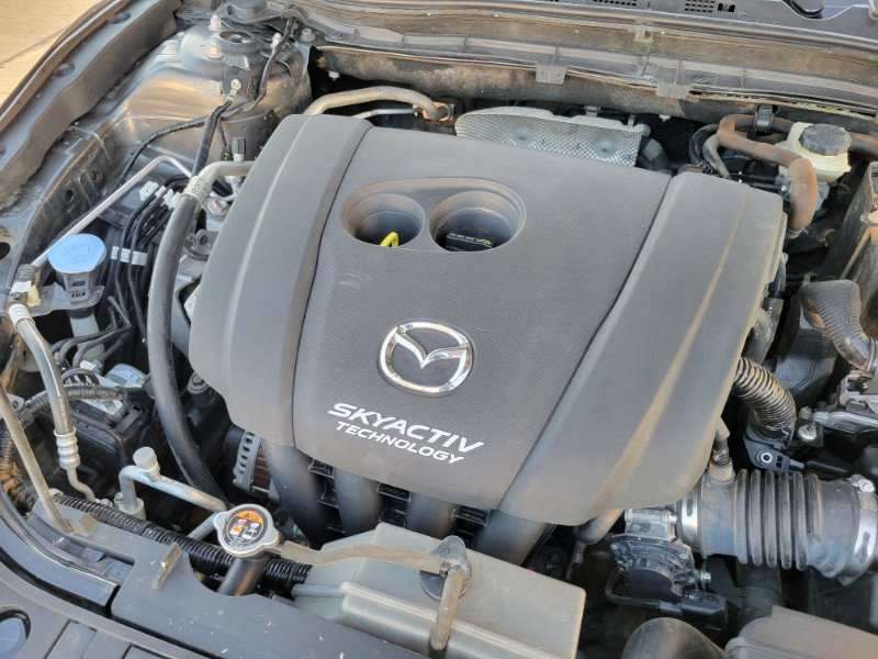 Used 2018 MAZDA MAZDA3 Sport w/ Preferred Equipment Package image 40