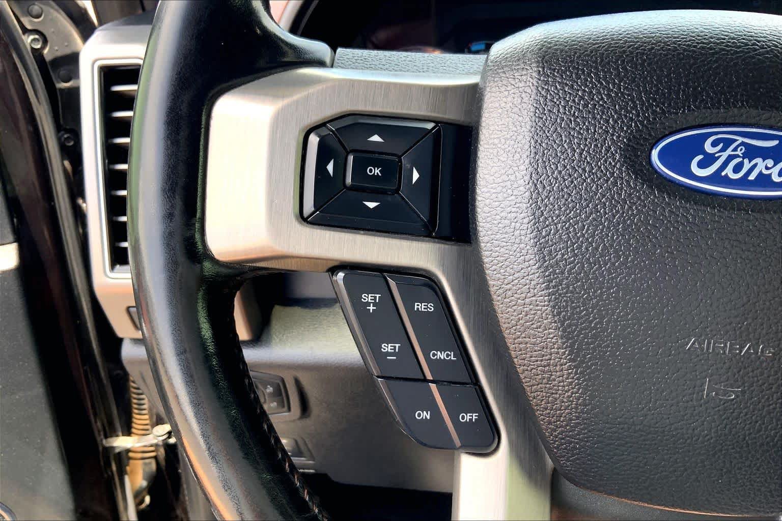 Used 2019 Ford F250 Platinum w/ Snow Plow Prep Package AWD/4WD image 24