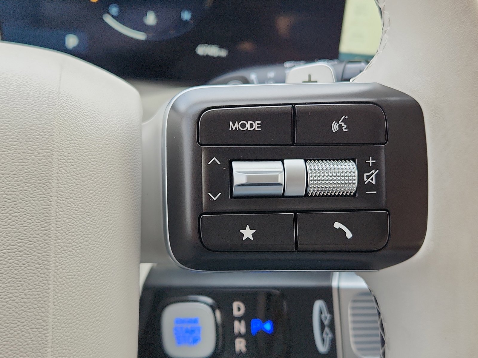 Used 2026 Hyundai Palisade Calligraphy image 17