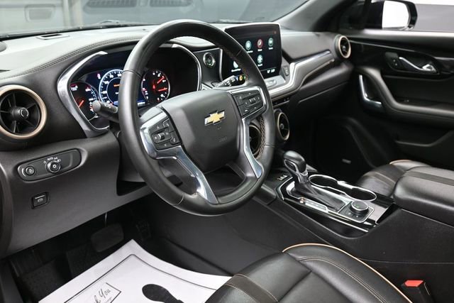 Used 2023 Chevrolet Blazer Premier w/ Driver Confidence II Package FWD image 14