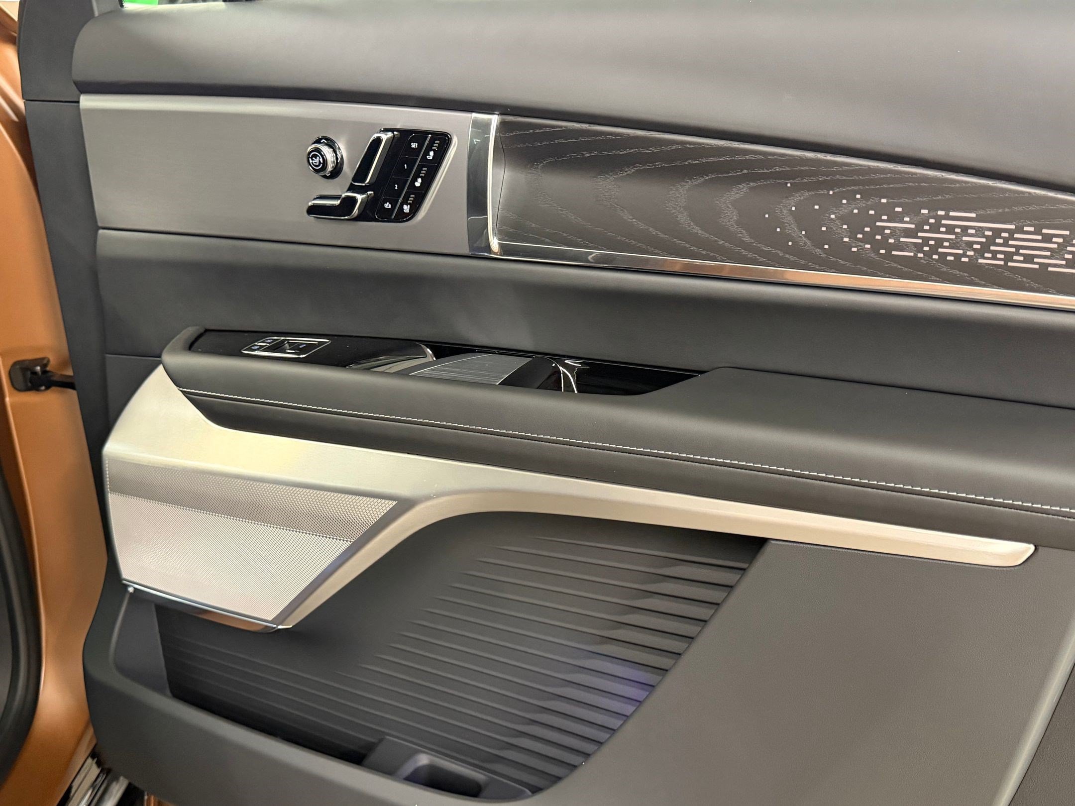 New 2027 Cadillac Vistiq Luxury AWD/4WD image 53
