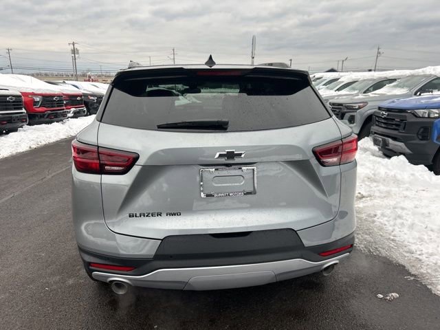 New 2026 Chevrolet Blazer LT w/ Midnight/Sport Edition image 6