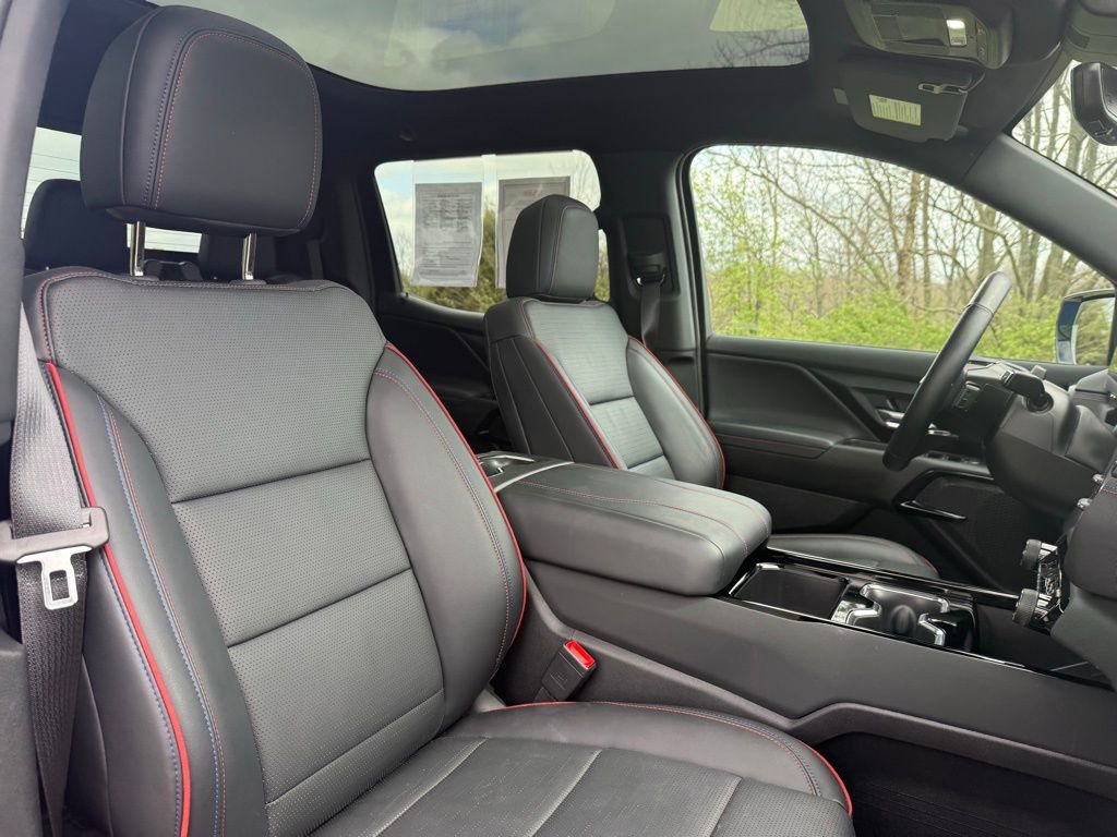 Used 2025 Chevrolet Silverado EV RST image 23