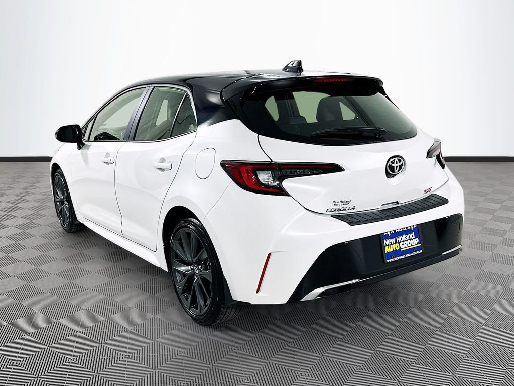 Certified 2025 Toyota Corolla XSE FWD image 5